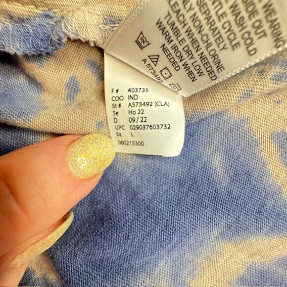 LOGO by Lori Goldstein Sz Large Tie-Dye Top with Hi-Low Hem - Picture 13 of 13